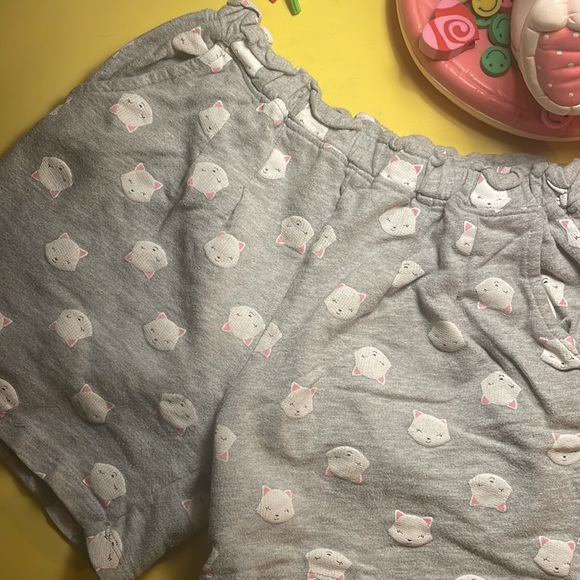 Kitty Cat 🐱 PJ Shorts - Picture 3 of 7